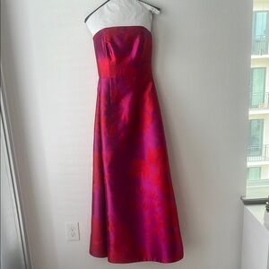 Carolina Herrera Women's Pink Floral Jacquard Gown